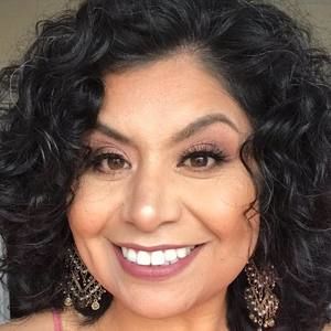 Meet your Posher, Sylvia